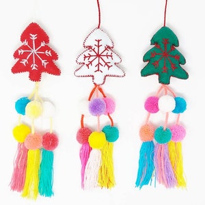 Mexican Christmas Tree Ornament: Handmade Felt Pompom Decoration