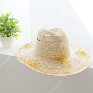 Mexican straw hat with embroidered decoration