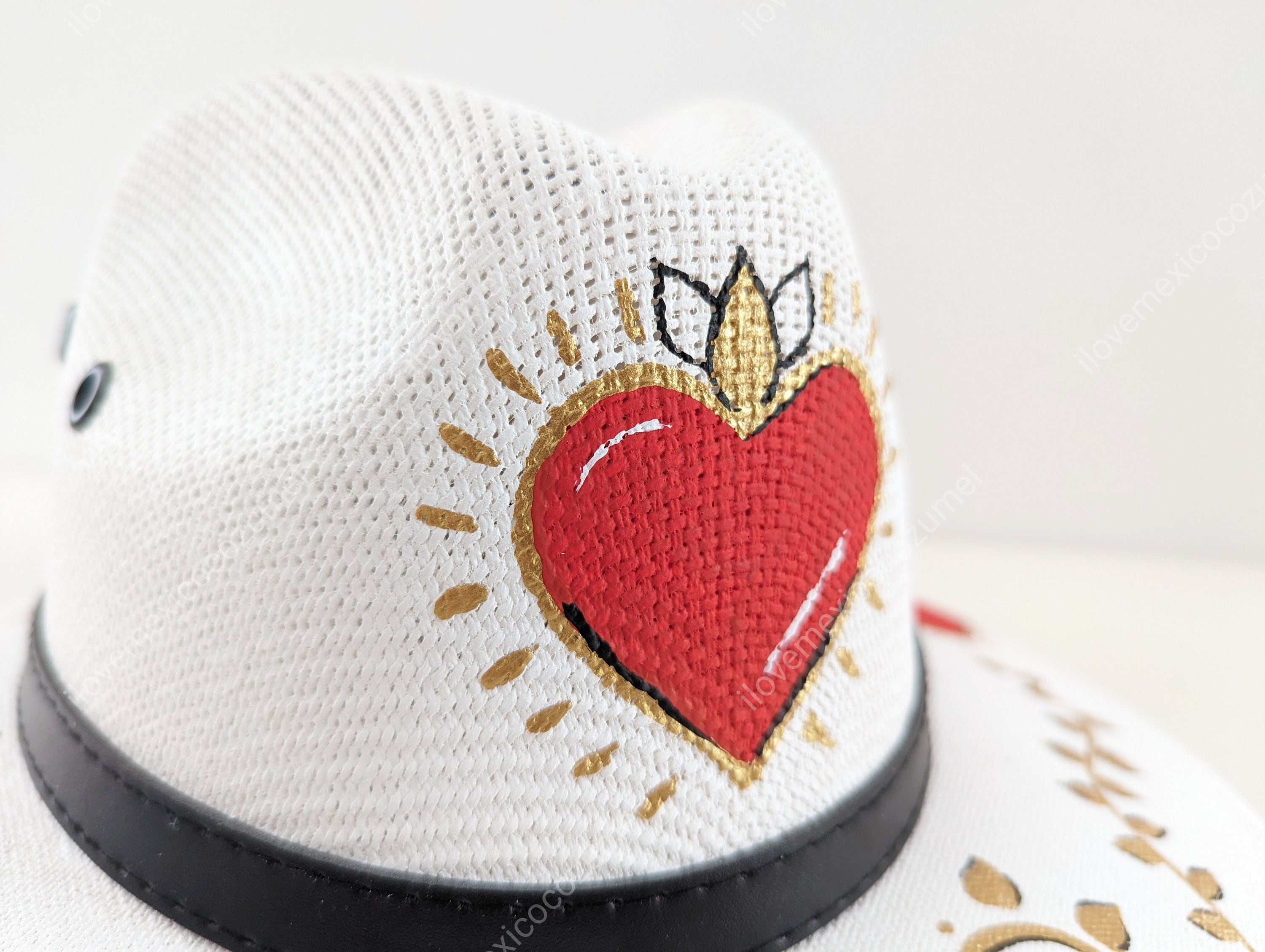 Mexican Hat With Hand Painted Heart Decoration - Etsy display picture 2