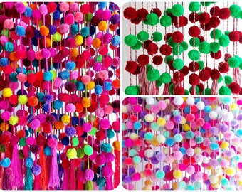 Mexican Christmas tree garland / Multi color pompom garland / fiesta decor / christmas decoration / mexican christmas ornament