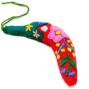 Embroidered Chili Pepper Ornament: Handmade Mexican Christmas Charm