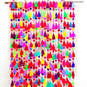 Mexican Christmas tree garland / Multi color pompom garland / fiesta decor / christmas decoration / mexican christmas ornament
