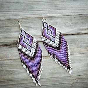 Indigene Handperlen Ohrringe, Delica Perlen Ohrringe, handgemachte Ohrringe, Huichol Ohrringe, Wixarika Ohrringe, indigene Ohrringe
