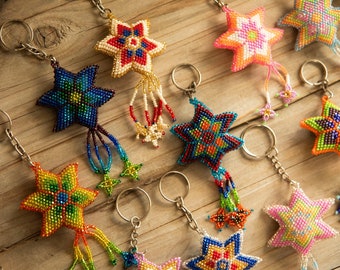Portachiavi a forma di stella con perline, ornamento etnico, prodotto indigeno, design fatto a mano, accessorio per zaino