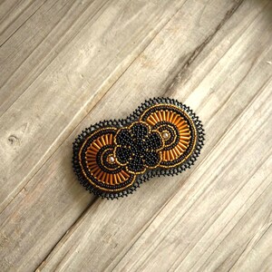 Indigenous hair barrette, beaded hair clip, boho hair accesory, beaded product, handmade hair clip, native american product, beaded art, bohemian style, vacation hair broche, ethnic hair product, Indigenous Beaded Medallion, Medicine necklace, beaded pouch, Indigenous necklace, Huichol tribal  necklace, Wixarika necklace, beaded art, sun moon medallion, tribal accessory, pow wow regalia, indigenous art, genuine beaded product, native American