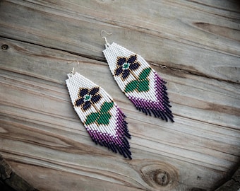 Ethnic hand beaded earrings, authentic beaded ethnic earrings, Huichol earrings, indigenous made earrings, handmade beaded earrings, unique