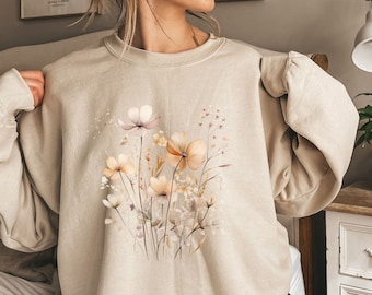 Vintage Pressed Flowers Sweatshirt, Boho Cottagecore Crewneck, Nature Sweatshirt, Boho sweatshirt, Floral Sweatshirt, Flower sweatshirt