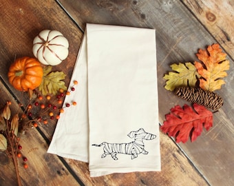 Dachshund kitchen towel, Halloween dachshund, halloween home decor, flour sack kitchen towel. Dachshund towel.