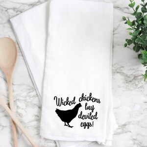 Chicken towel, kitchen towel, tea towel, hand towel, funny kitchen towel, funny tea towel.  flour sack towel, farmhouse decor, chicken gifts