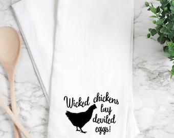 Chicken towel, kitchen towel, tea towel, hand towel, funny kitchen towel, funny tea towel.  flour sack towel, farmhouse decor, chicken gifts