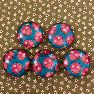 Valentine magnets, glass magnets, heart magnet set, glass magnet, valentines gift, heart gift, heart magnets, gifts for her
