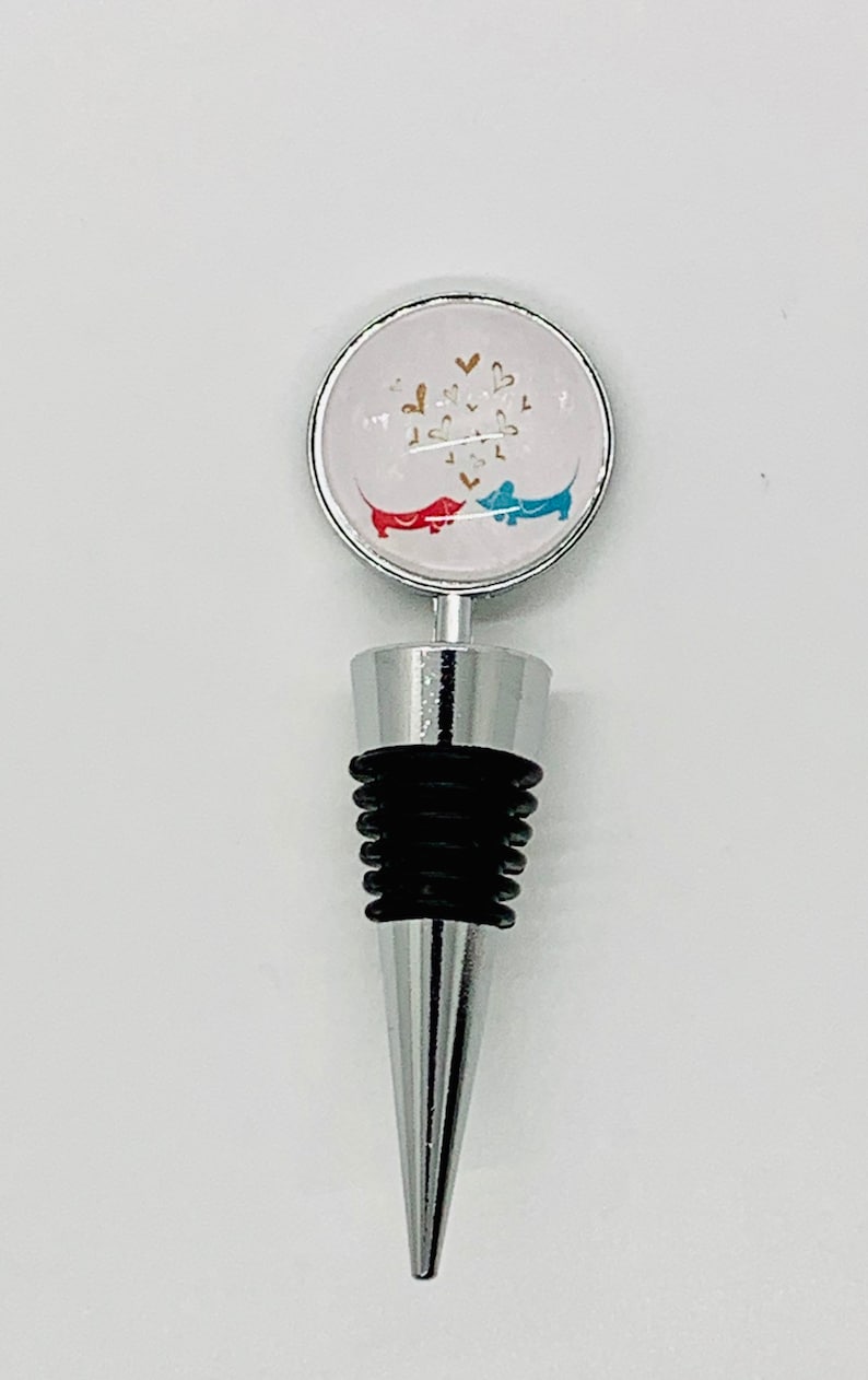 Amelia Who Could Fly Dachshund Wine Stopper