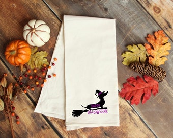 Dachshund kitchen towel, Halloween dachshund, halloween home decor, flour sack kitchen towel. Dachshund towel.