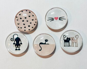 Cat magnets, glass magnets, cat gift, cat decor, Cat magnet, cat magnets, set of cat magnets, cat gift, cat decoration, handmade cat gift,