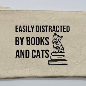cat cosmetic case, cat makeup case, cat travel bag, cat accessories. cat gift. Zipper case, cat pencil case