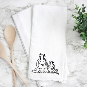 Cow kitchen towel, cow towel, cow handmade, cow home decor, flour sack kitchen towel. Cow gifts, gift for cow lover