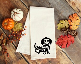 Dachshund kitchen towel, Halloween dachshund, halloween home decor, flour sack kitchen towel. Dachshund towel.