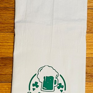 St patricks day Towel, Saint Patrick's day Towel, St pattys day Kitchen Towel, Handmade St Patrick's day gift, saint Patrick's day towel bild 2