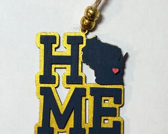Wisconsin ornament, hand painted Christmas ornament, Wisconsin ornament, Wisconsin gift, Wisconsin theme gift, Wisconsin Christmas ornament