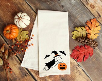 Dachshund kitchen towel, Halloween dachshund, halloween home decor, flour sack kitchen towel. Dachshund towel.