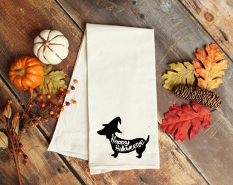 Dachshund kitchen towel, Halloween dachshund, halloween home decor, flour sack kitchen towel. Dachshund towel.