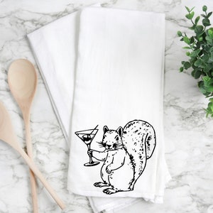 Squirrel kitchen towel, Home Squirrel gift, Squirrel kitchen towel, Squirrel home decor, flour sack kitchen towel. Squirrel towel,