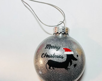 Dachshund ornament, Doxie ornament, dachshund Christmas ornament, glitter dachshund ornament, Glitter ornament, dog ornament.