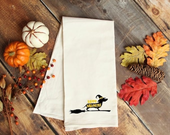 Dachshund kitchen towel, Halloween dachshund, halloween home decor, flour sack kitchen towel. Dachshund towel.