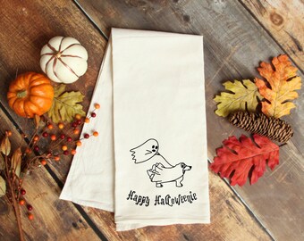 Dachshund kitchen towel, Halloween dachshund, halloween home decor, flour sack kitchen towel. Dachshund towel.