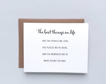 Las mejores cosas de la vida son las personas que amamos... tarjeta, tarjeta plegada en blanco por dentro