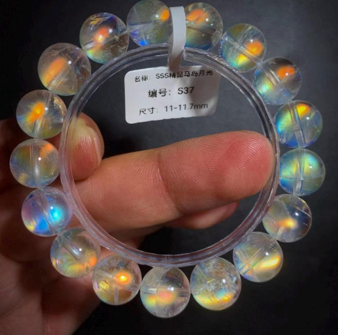年末年始特別価格　マダガスカル産　天然石　レインボームーンストーン　ブレスレット 11 mm 天然高品質レインボー フラッシュ ムーンストーン