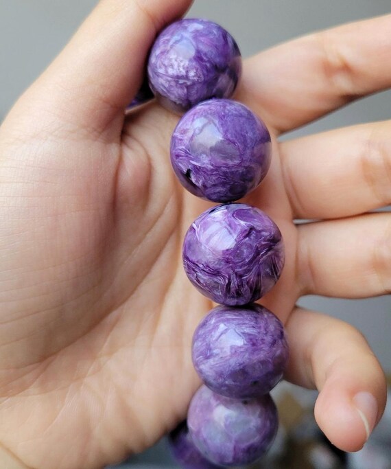 20 mm天然本物のチャロアイトビーズブレスレット、紫のスギライト