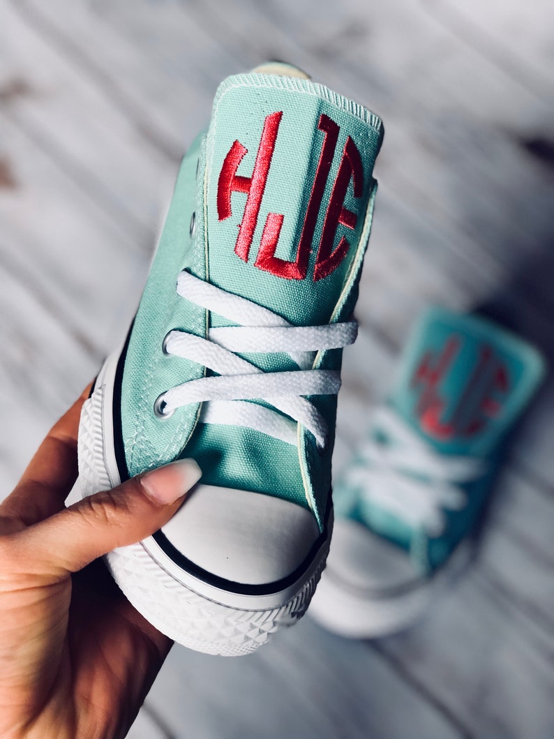 youth green converse
