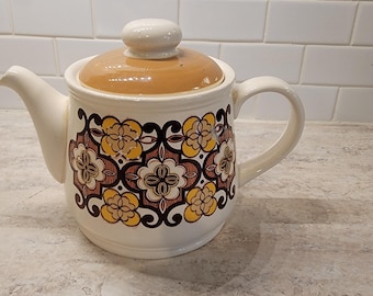 Vintage Sadler England stoneware teapot 1970s geometric flowery design from Staffordshire, Sadler Retro Teapot, 5 Cup Stoneware Teapot