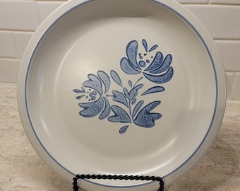 Vintage Pfaltzgraff Yorktowne Dinner Plates, Set of 4