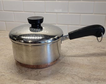 Vintage Revereware Copper Bottom 1 Quart Pot with Matching Lid