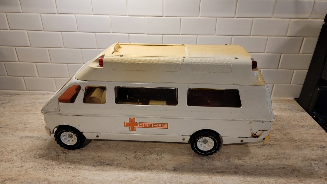 Jeu Ambulance Tonka Vintage Des Années 1970, Camion Jouet Collection