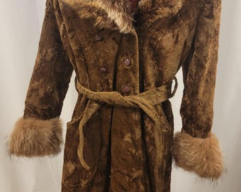 Woman Vintage Penny Lane Full Length Fur Coat, Vintage Peabody House 1950s Fur Coat