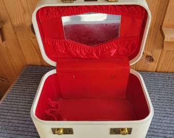 Vintage Blue Train Case - Lady Baltimore - Blue - Makeup Case
