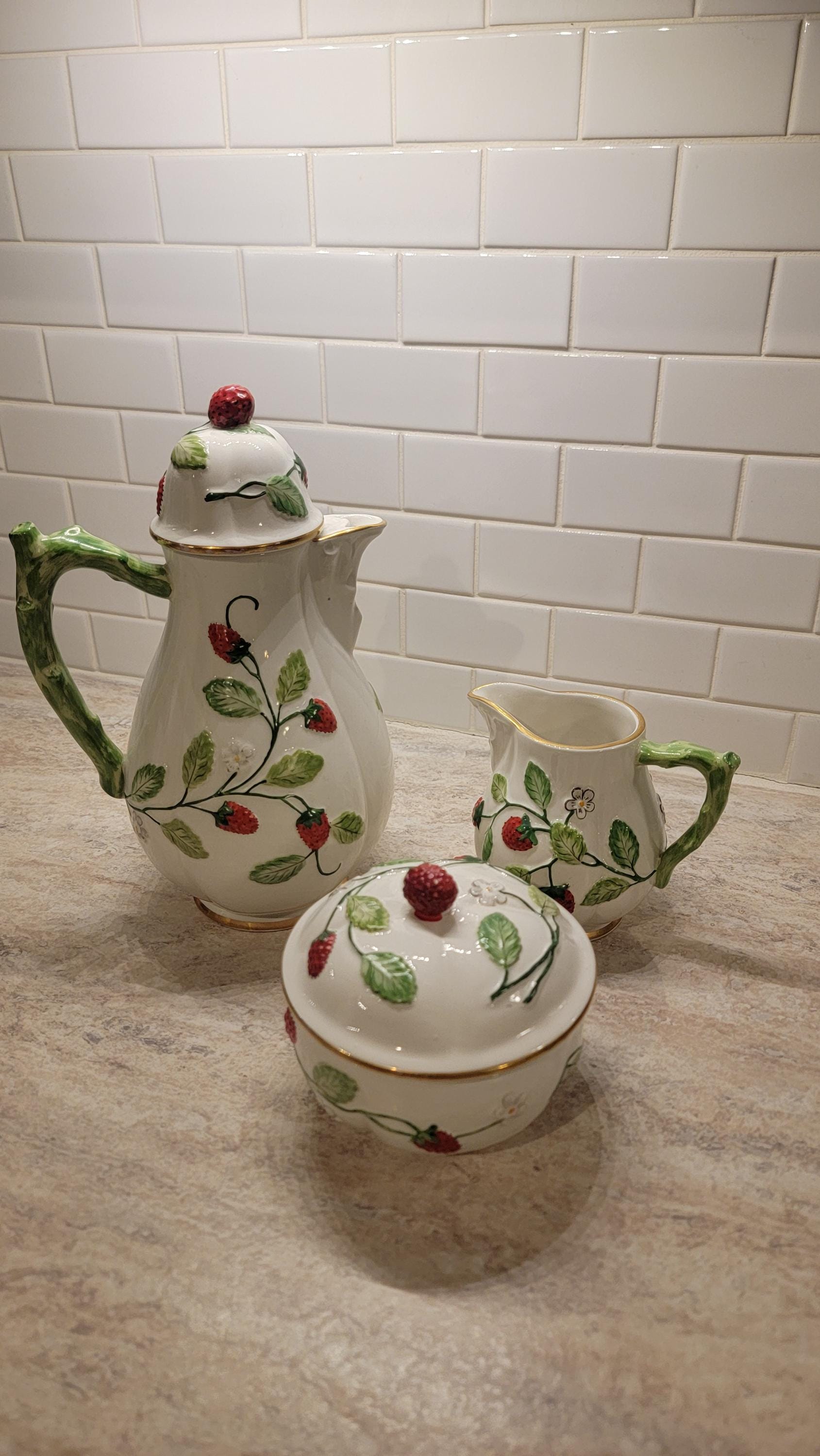 Vintage Majolica Strawberry Pitcher Sugar Bowl and Creamer, Raised