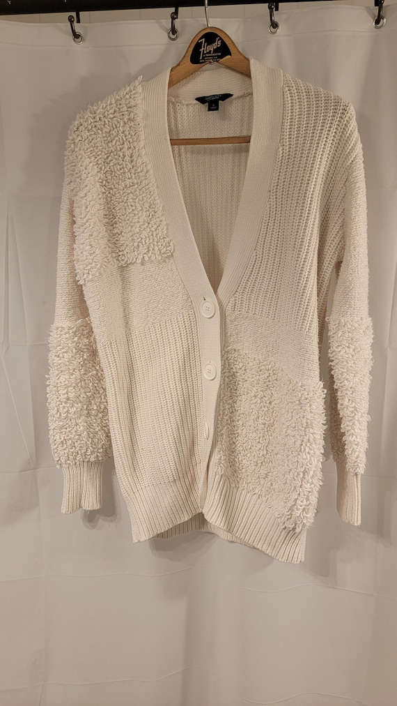 Womans Vera Wang Sweater, Simply Vera Womans White