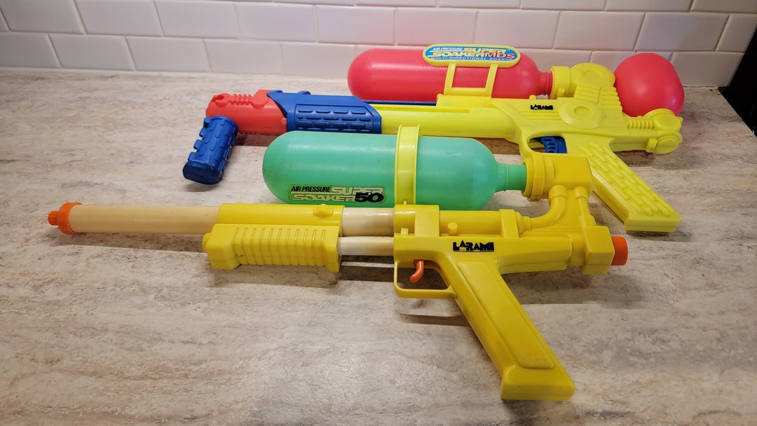 Vintage 1990s Super Soaker Squirt Guns, Super Soaker Water Gun Toys, Super Soaker Lof of 2