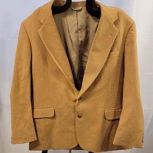 Vintage Mens Camel Hair Suit Coat/ Blazer, 44R Men&#39;s Cameal Hair Suit Jacket