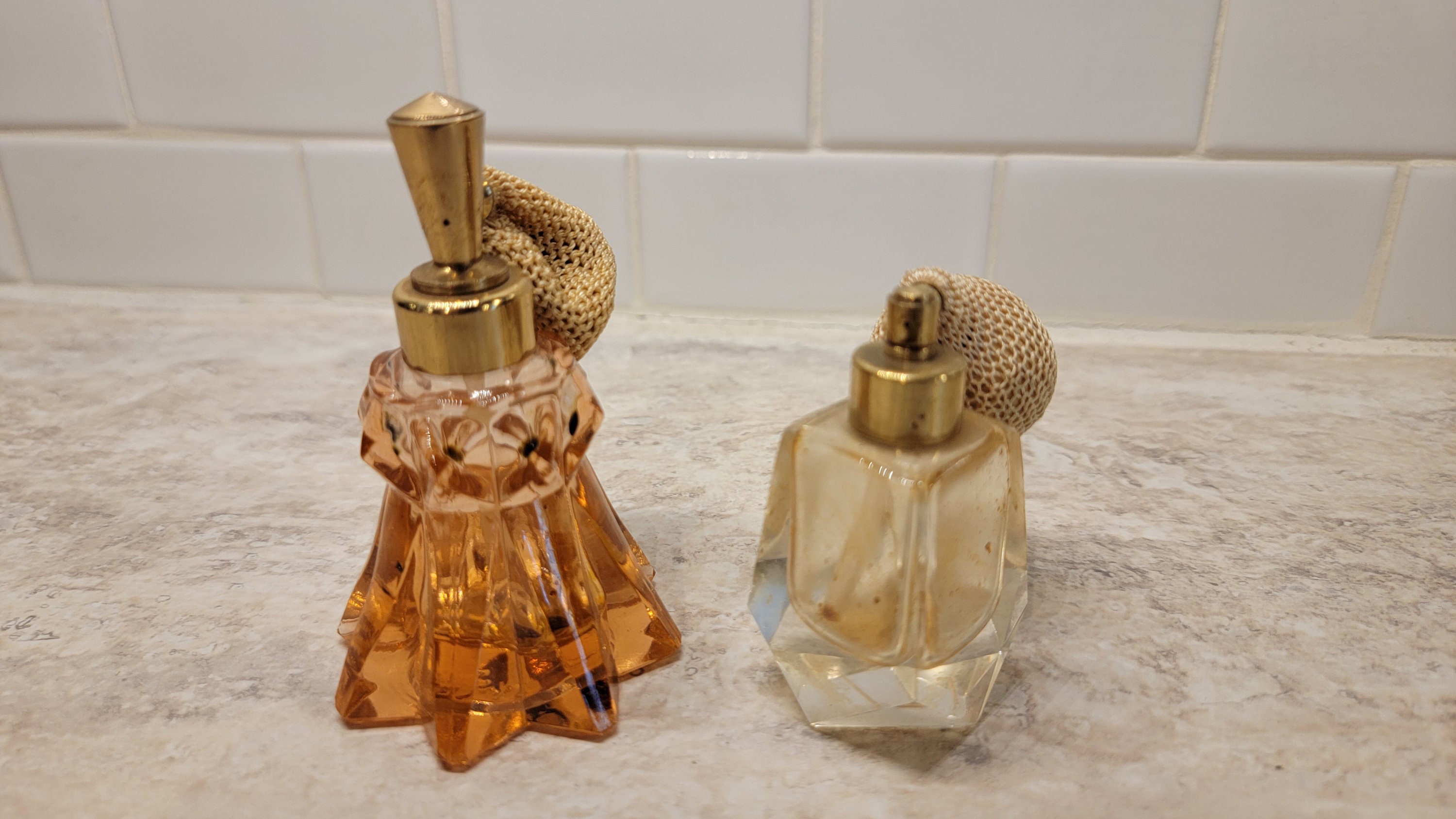 Vintage Perfume Bottles, Lot of 2 - Etsy