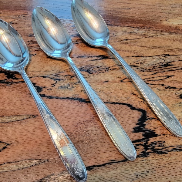 Silverplated Spoons Silverplated Silverware Grosvenor 1921 Silverplate Community Plate Oneida No Monogram Spoons