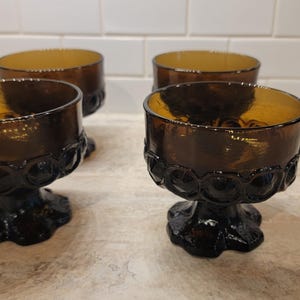 Vintage Tiffin Franciscan Madeira Smoke Sherbets, Crystal Set of 4 Champagne Glasses, made in USA circa 1970s, Mid Century Modern Glass