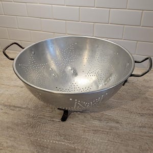 Vintage Aluminum Colander Strainer Star Pattern with Handles