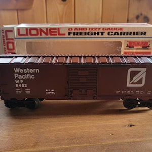 Vintage Lionel 6-9452 Western Pacific Box Car. New In Box