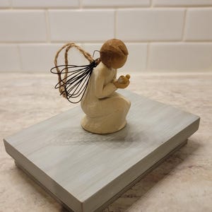 Vintage Willow Tree Angel Of Miracles Figurine, 2002 Susan Lordi Demdaco Willow Tree