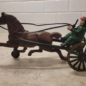 Vintage Antique Cast Iron Racehorse with Sulky and Driver, Cast Iron Toy and Collectible